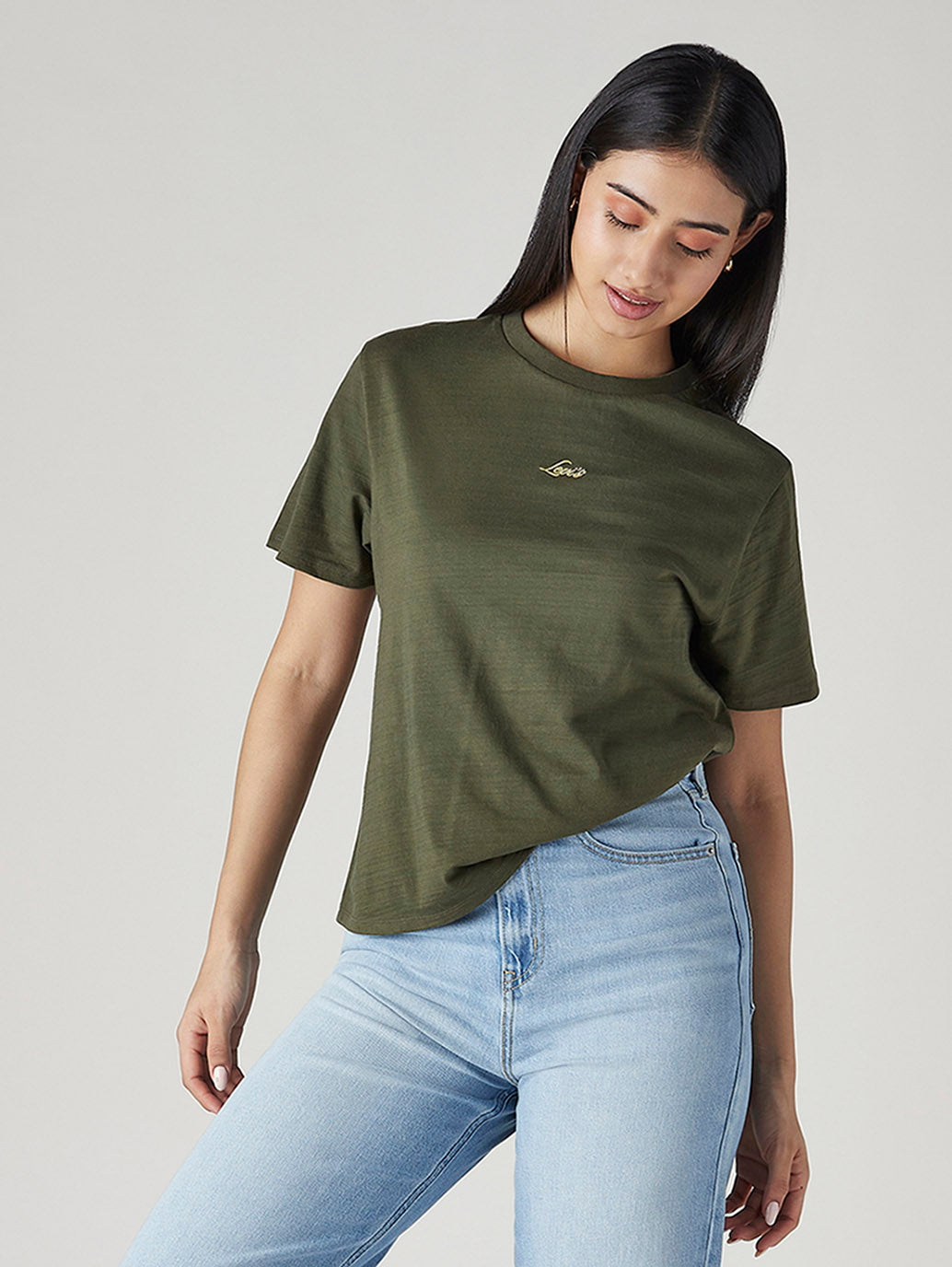 Women's Solid Relaxed Fit T-Shirt