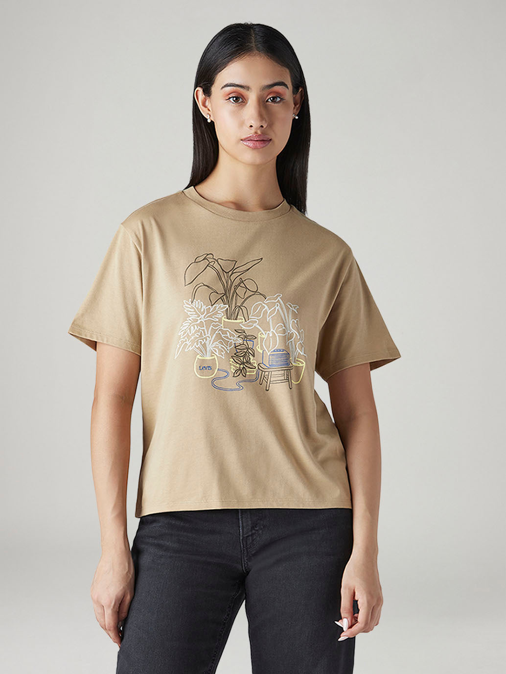 Women's Graphic Print Regular Fit T-Shirt - Front View