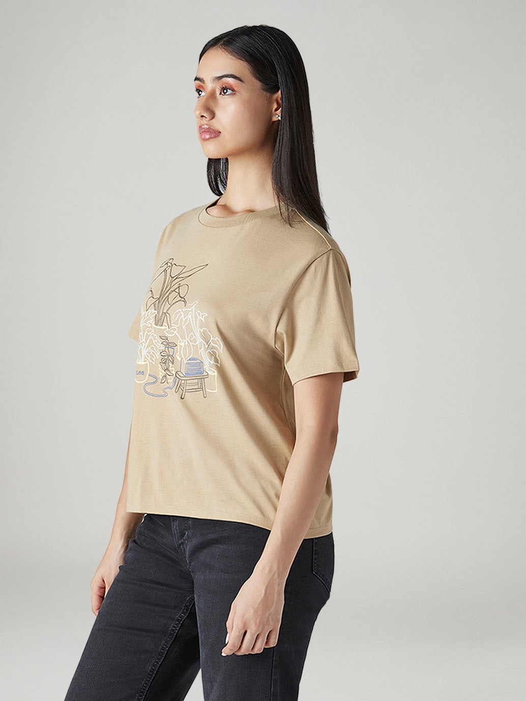 Women's Graphic Print Regular Fit T-Shirt - Side View