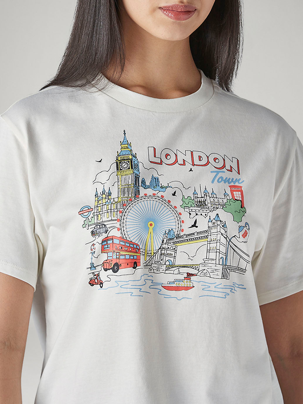 Women's Graphic Print Regular Fit T-Shirt - detail View