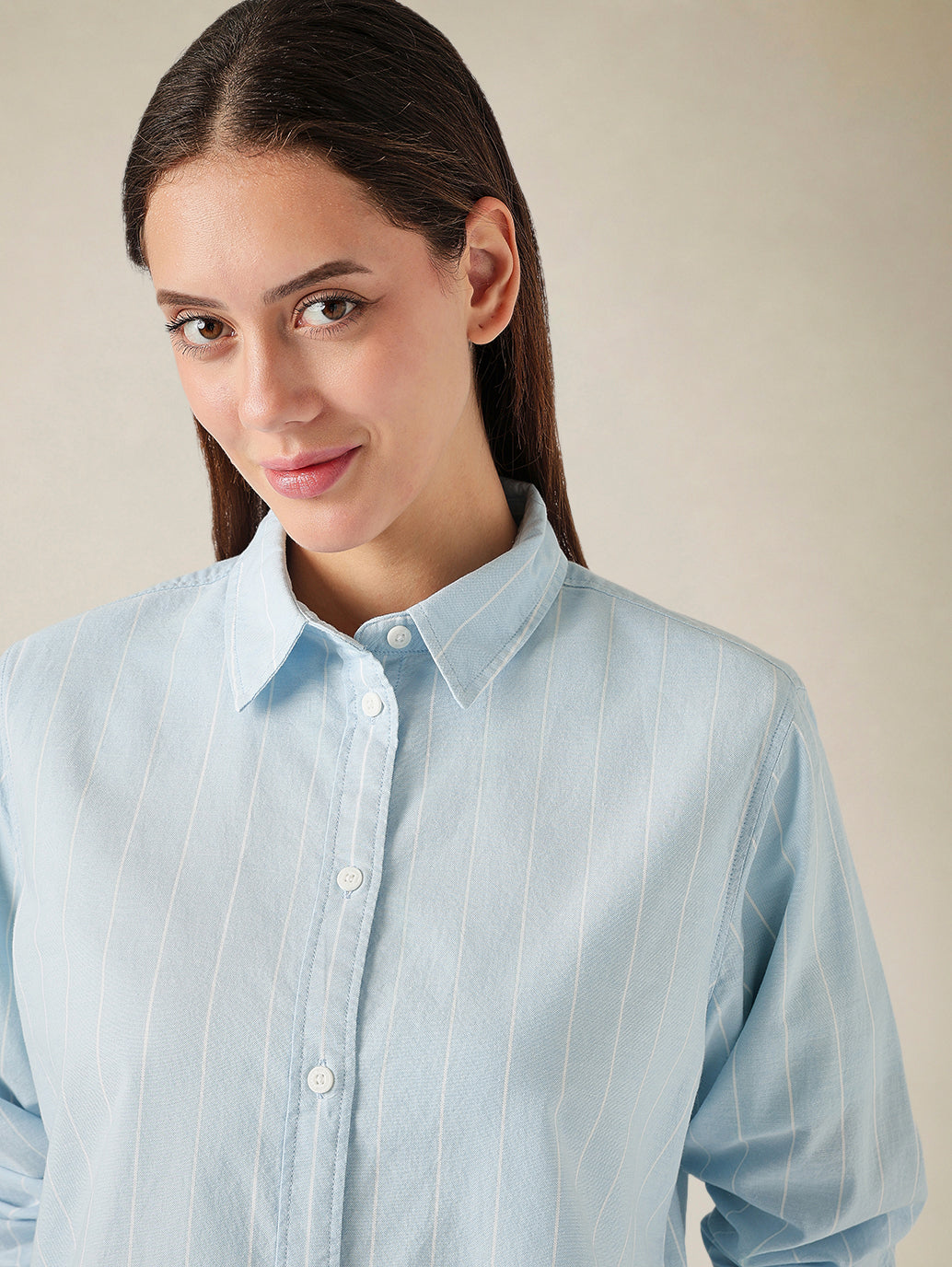 Women's Cotton Regular Fit Solid Oxford Shirt - 20 View