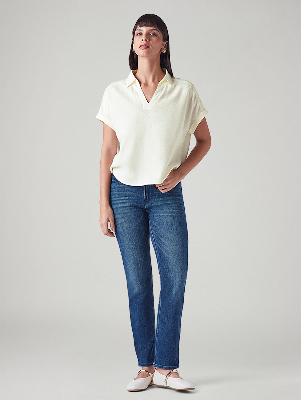 Women's Solid Relaxed Fit Linen Top - Styleshot View
