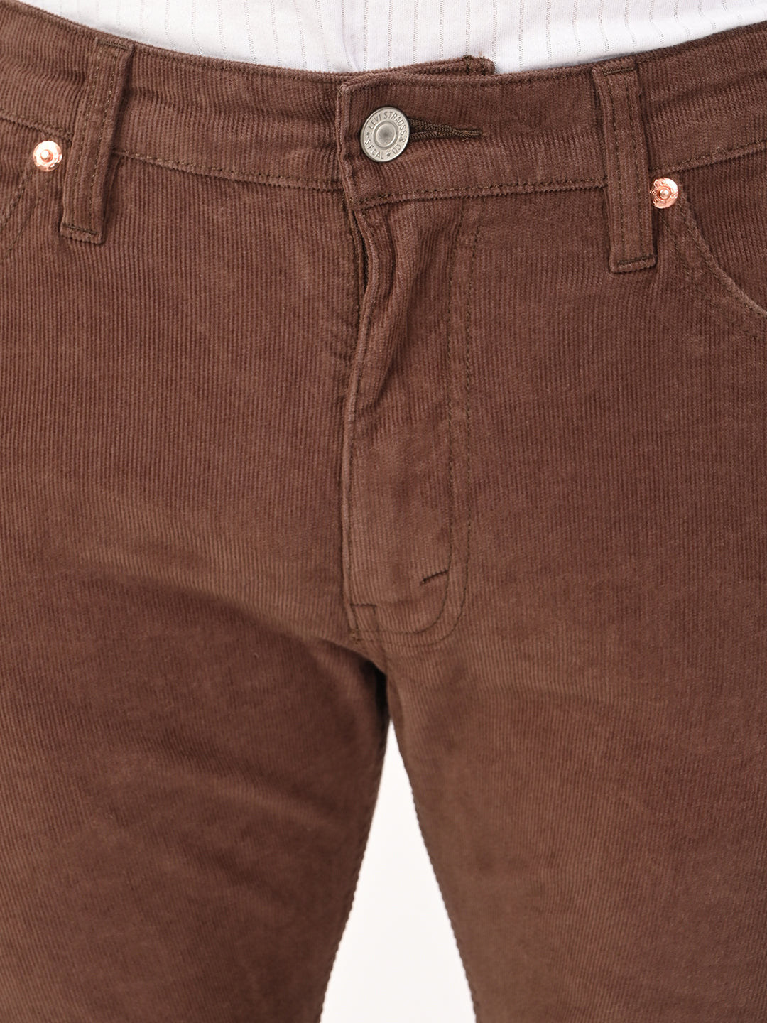 Men's 511 Slim Fit Mid Rise Chinos - detail View