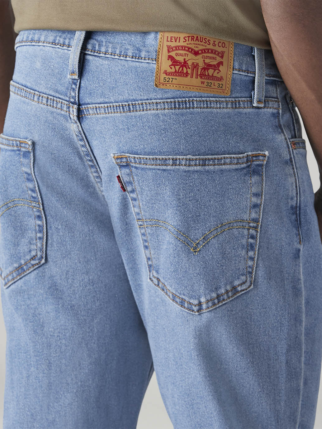 Mens 527 Mid Rise Bootcut Fit Cotton Stretch Blend Jeans - Detail View