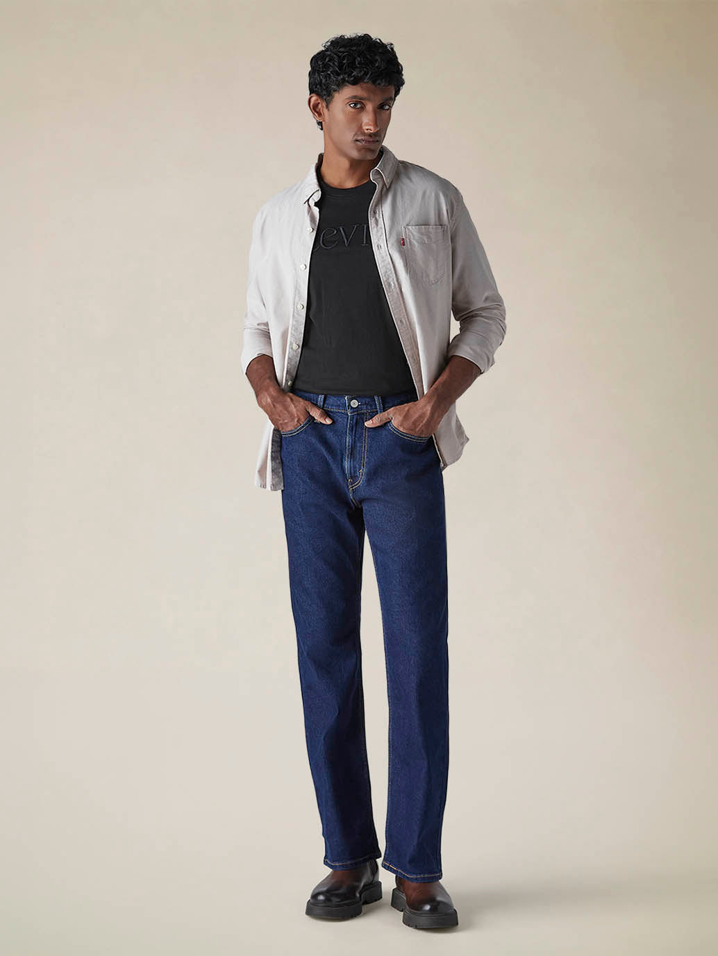 Mens 527 Mid Rise Bootcut Fit Cotton Stretch Blend Jeans