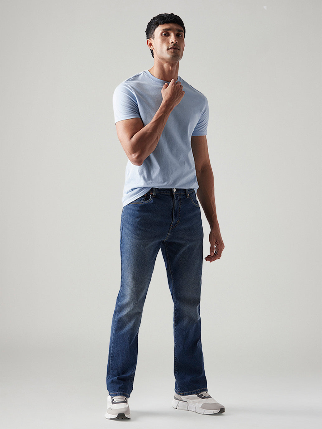 Men's 517 Blue Bootcut Fit Mid Rise Jeans