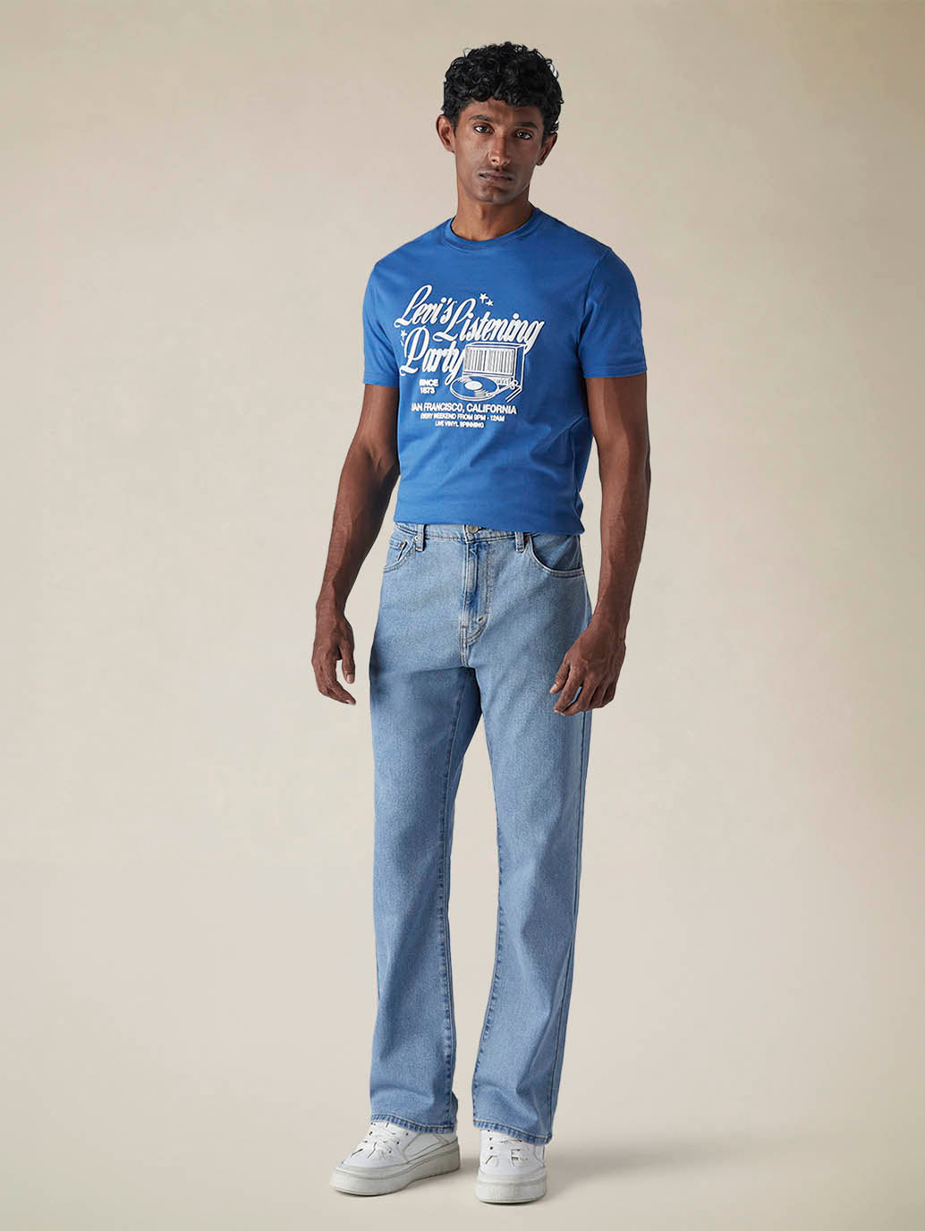 Mens 517 Mid rise Bootcut Fit Cotton Stretch Blend Jeans - Front View