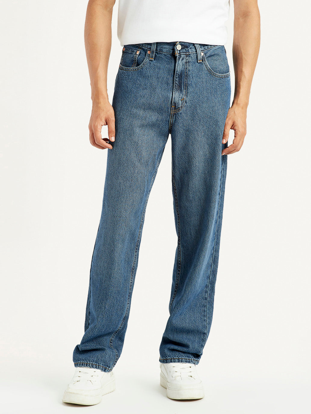 Men's 568 Med Indigo Loose Fit Mid Rise Jeans - Front View