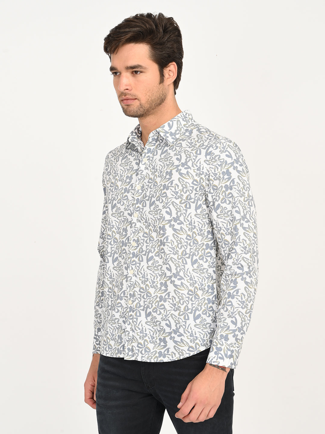 Men's Printed White Slim Fit Shirt - side View
