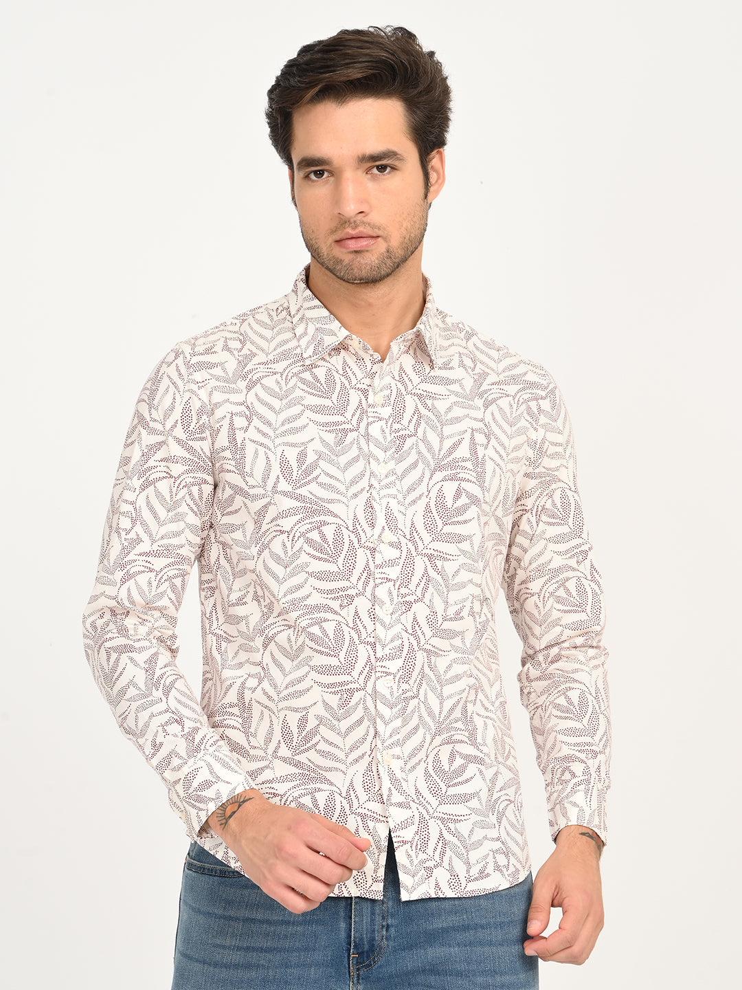 Men's Printed Off White Slim Fit Shirt - frount View