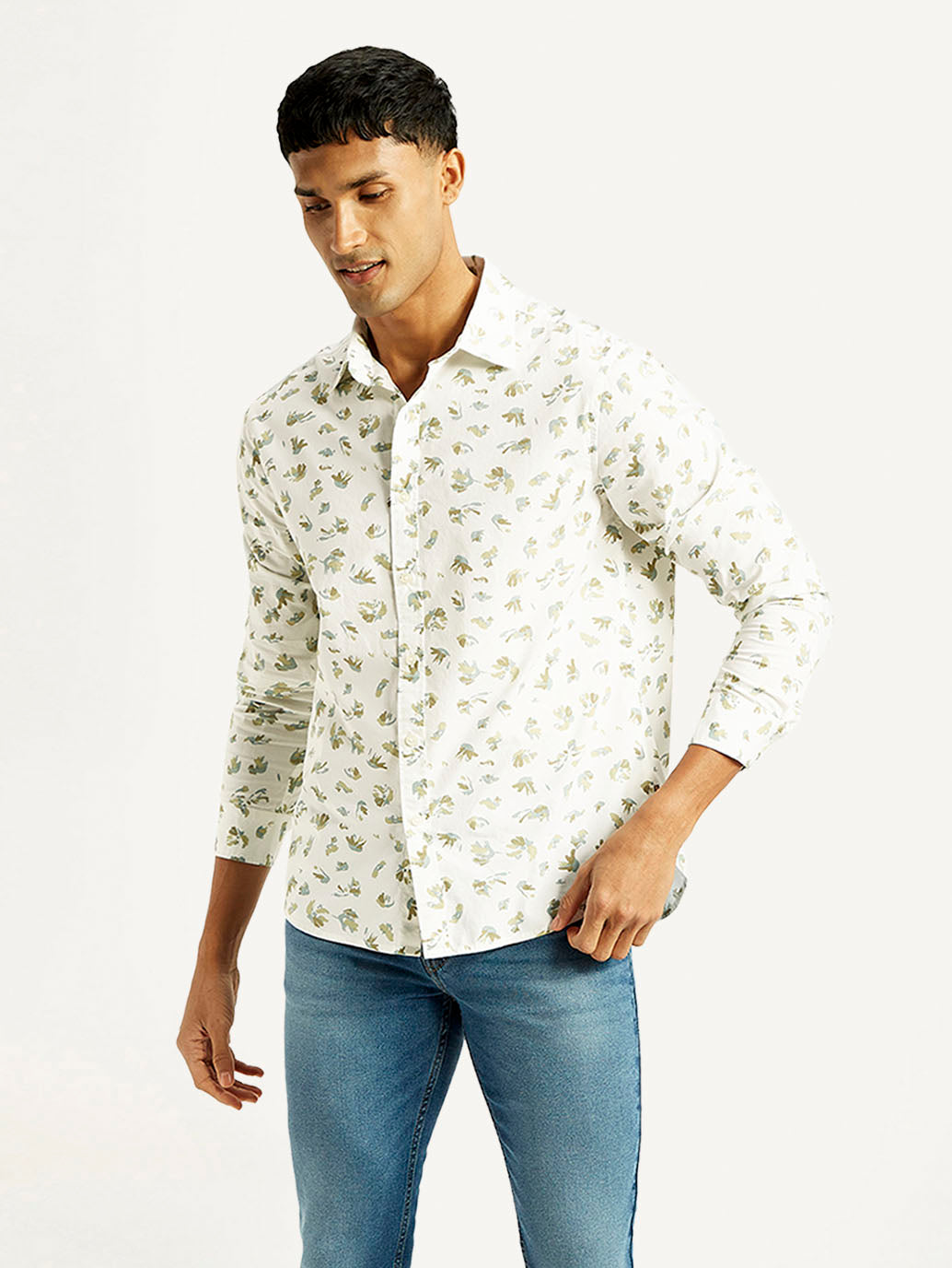 Men's Abstract Print Slim Fit Shirt - Styleshot View