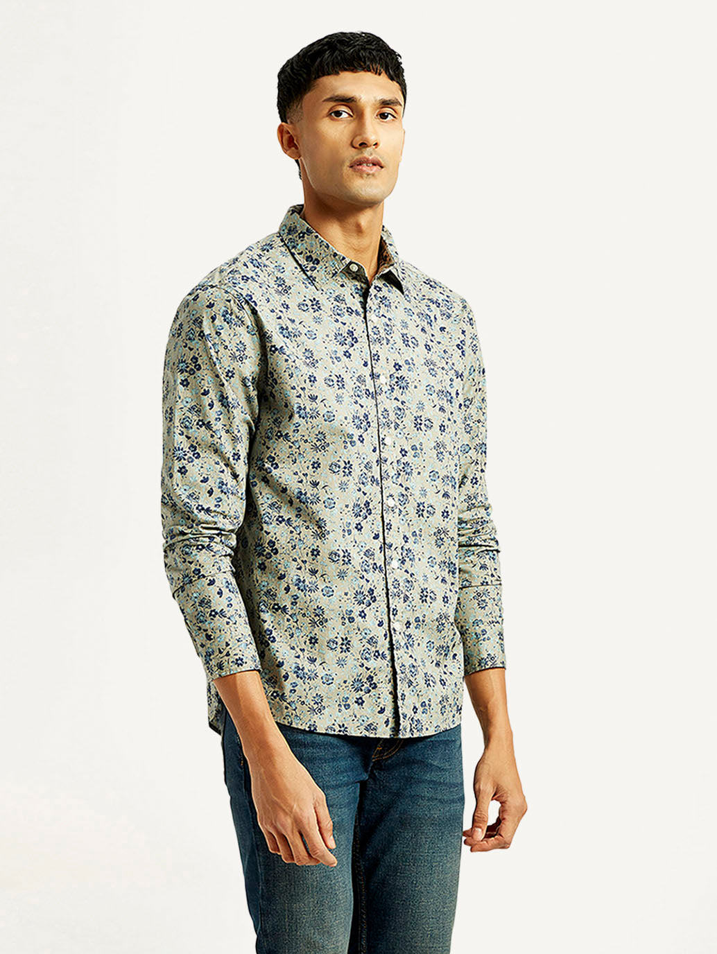 Men's Floral Print Slim Fit Shirt - Side View