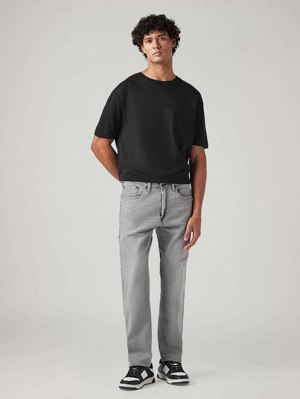 Men's 505 Grey Straight Fit Mid Rise Commuter Jeans - Front View