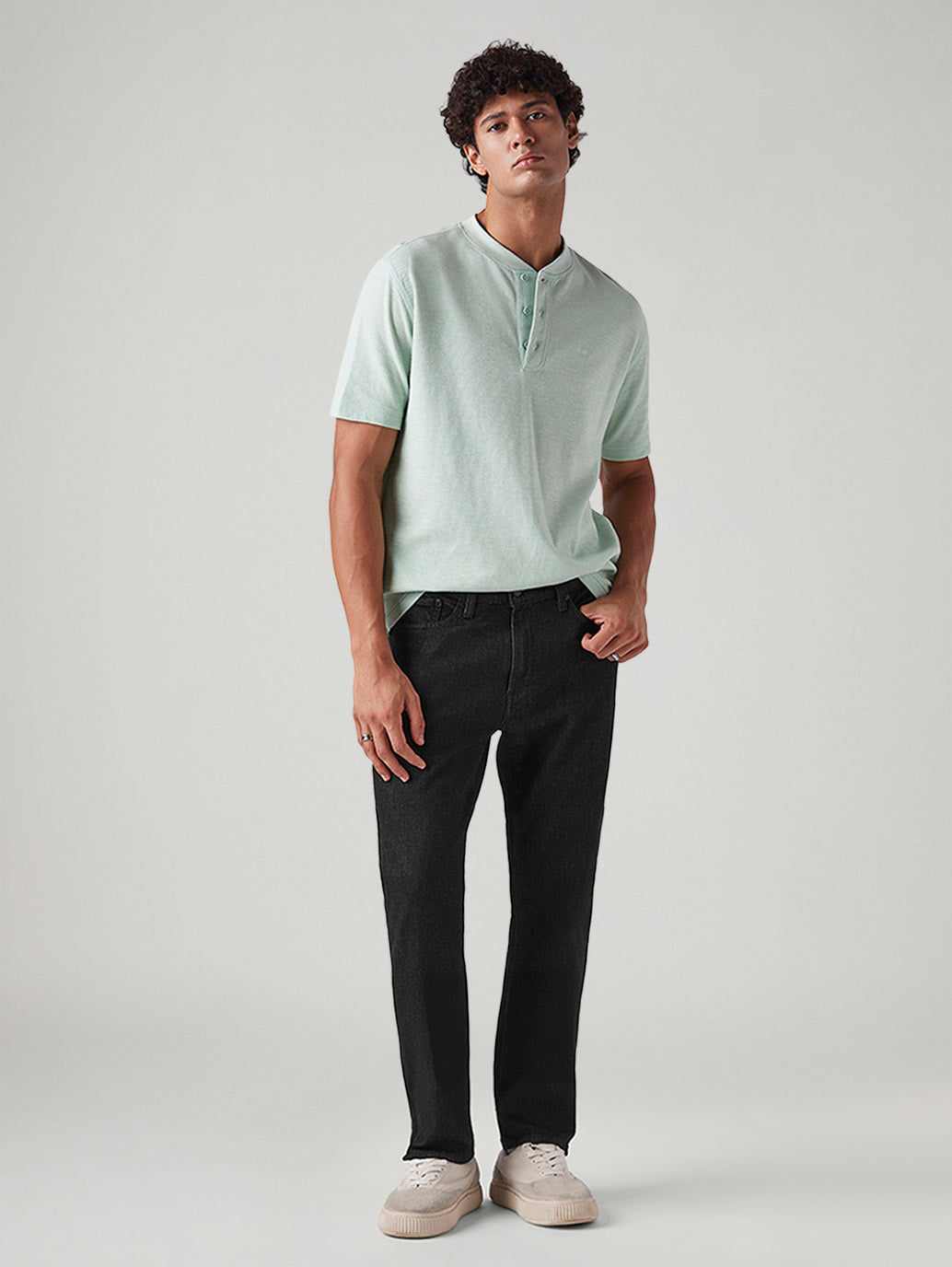 Men's 541 Black Tapered Fit Mid Rise Jeans