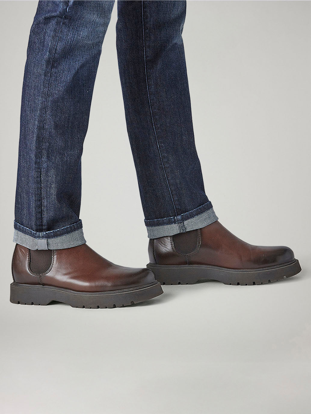 Men's 511 Dark Blue Slim Fit Mid Rise Commuter Jeans - Detail View
