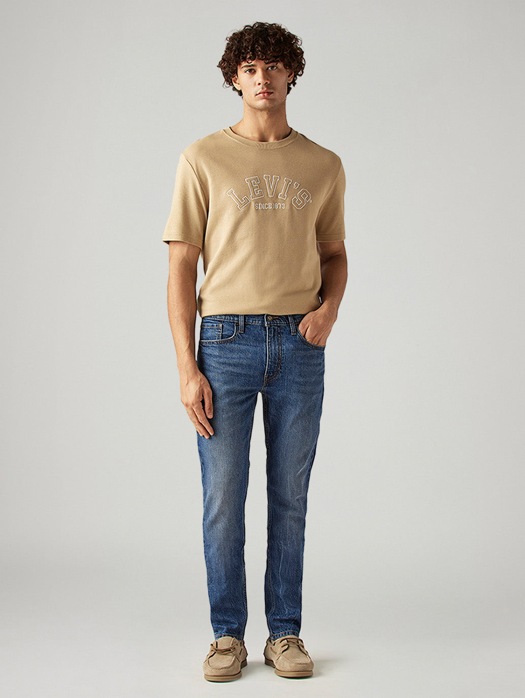 Men's 513 Blue Slim Straight Fit Mid Rise Jeans - Front View