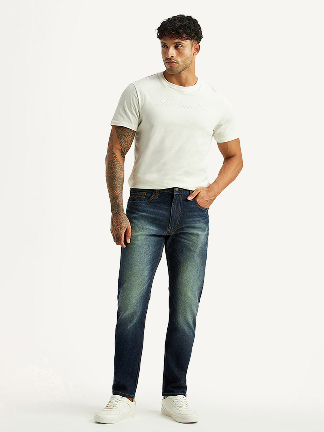 Men's Tinted 512 Dark Blue Slim Tapered Fit Mid Rise Jeans - Front View