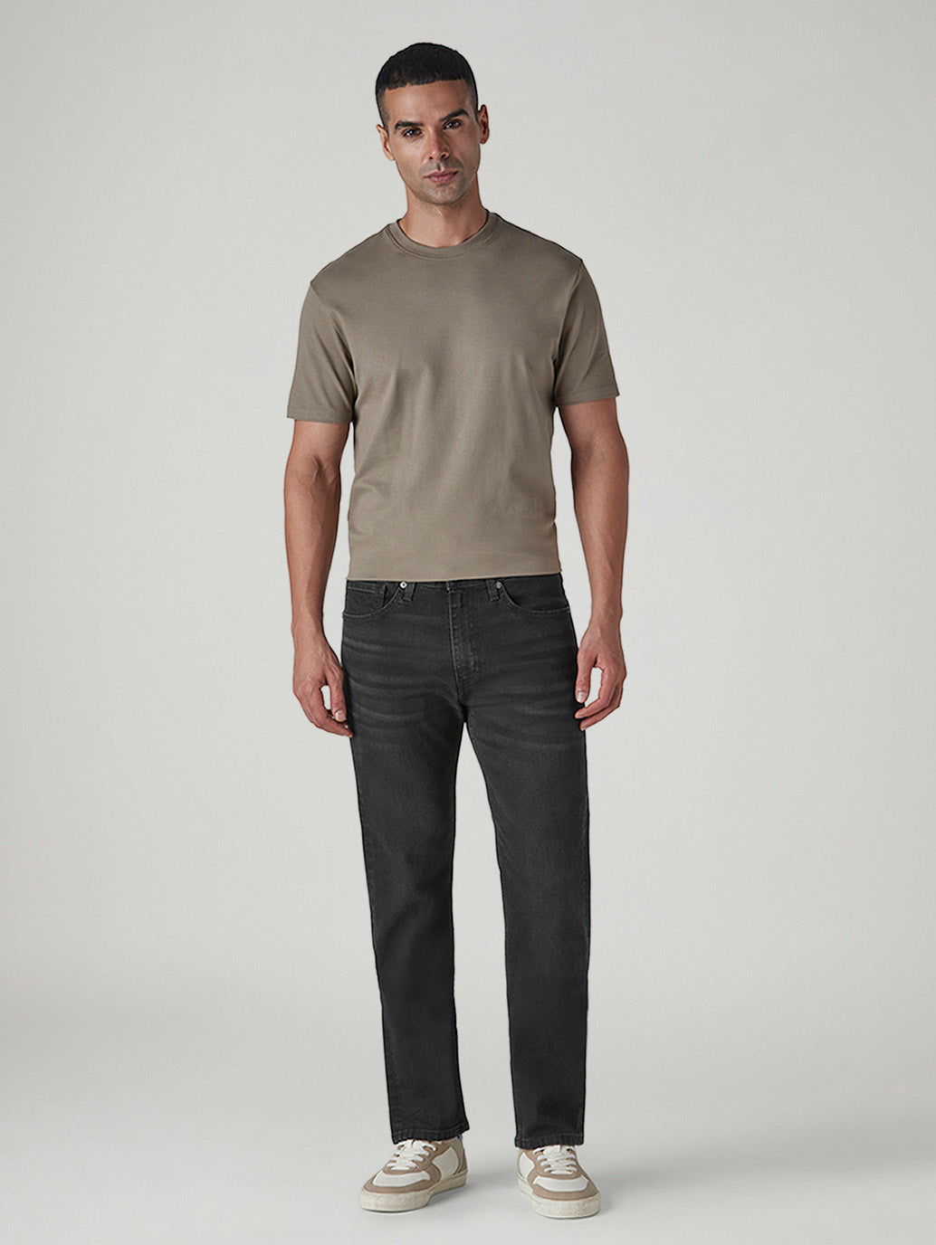 Men's 513 Black Slim Straight Fit Mid Rise Jeans - Front View