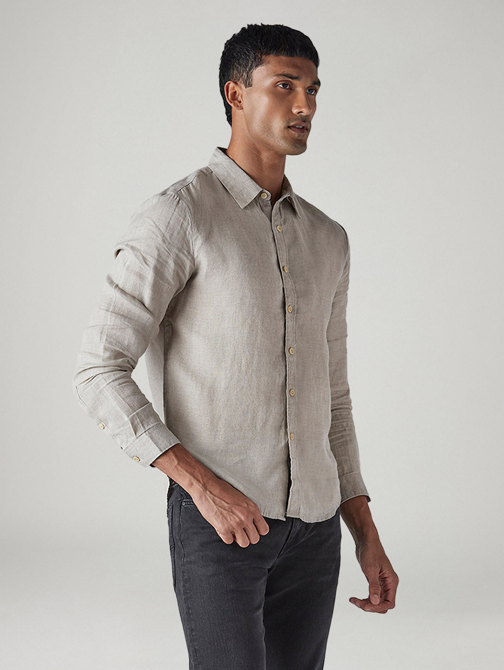 Men's Solid Slim Fit Redloop Linen Shirt - 20 View