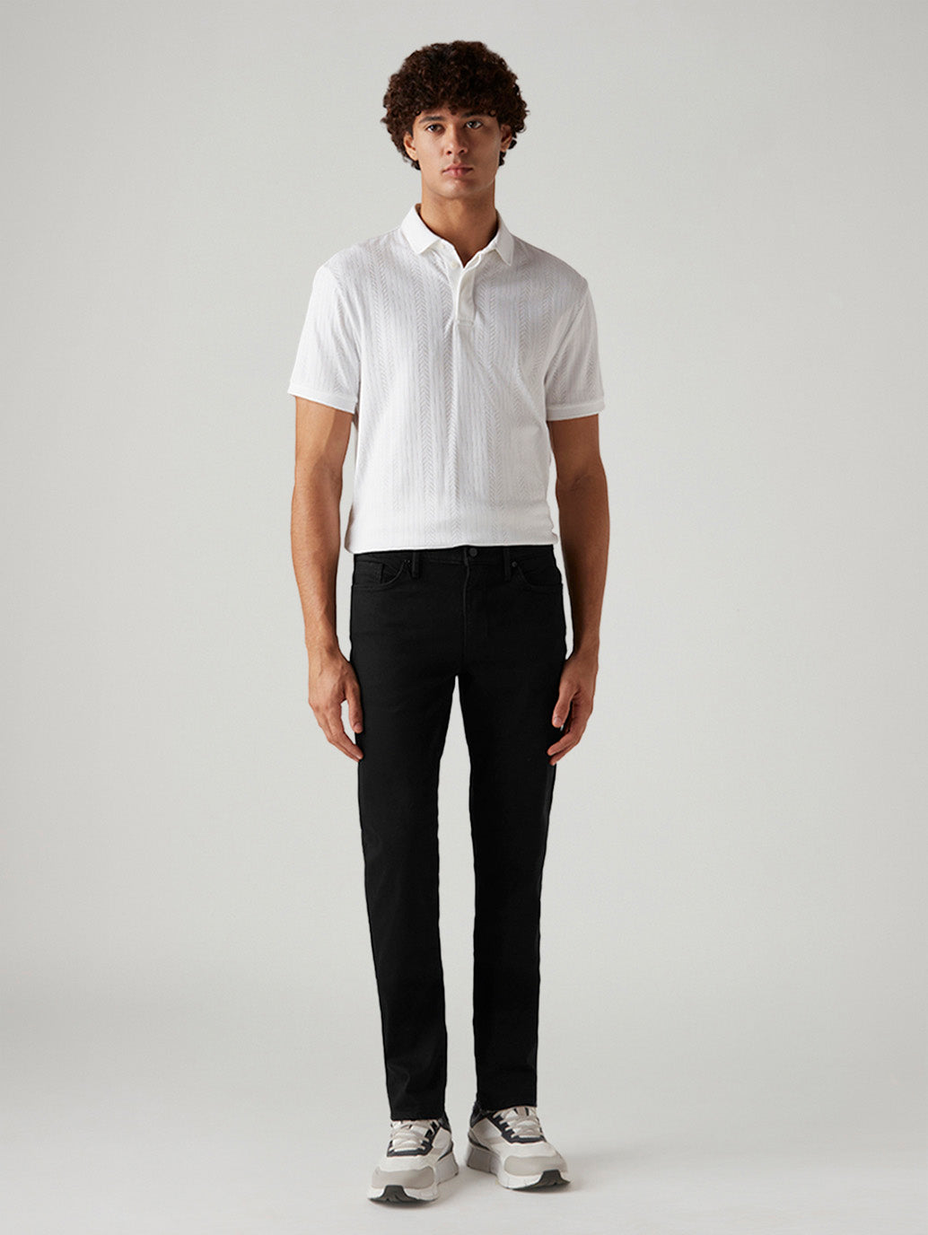 Men's 511 Black Slim Fit Innovation Stretch Jeans - Front View