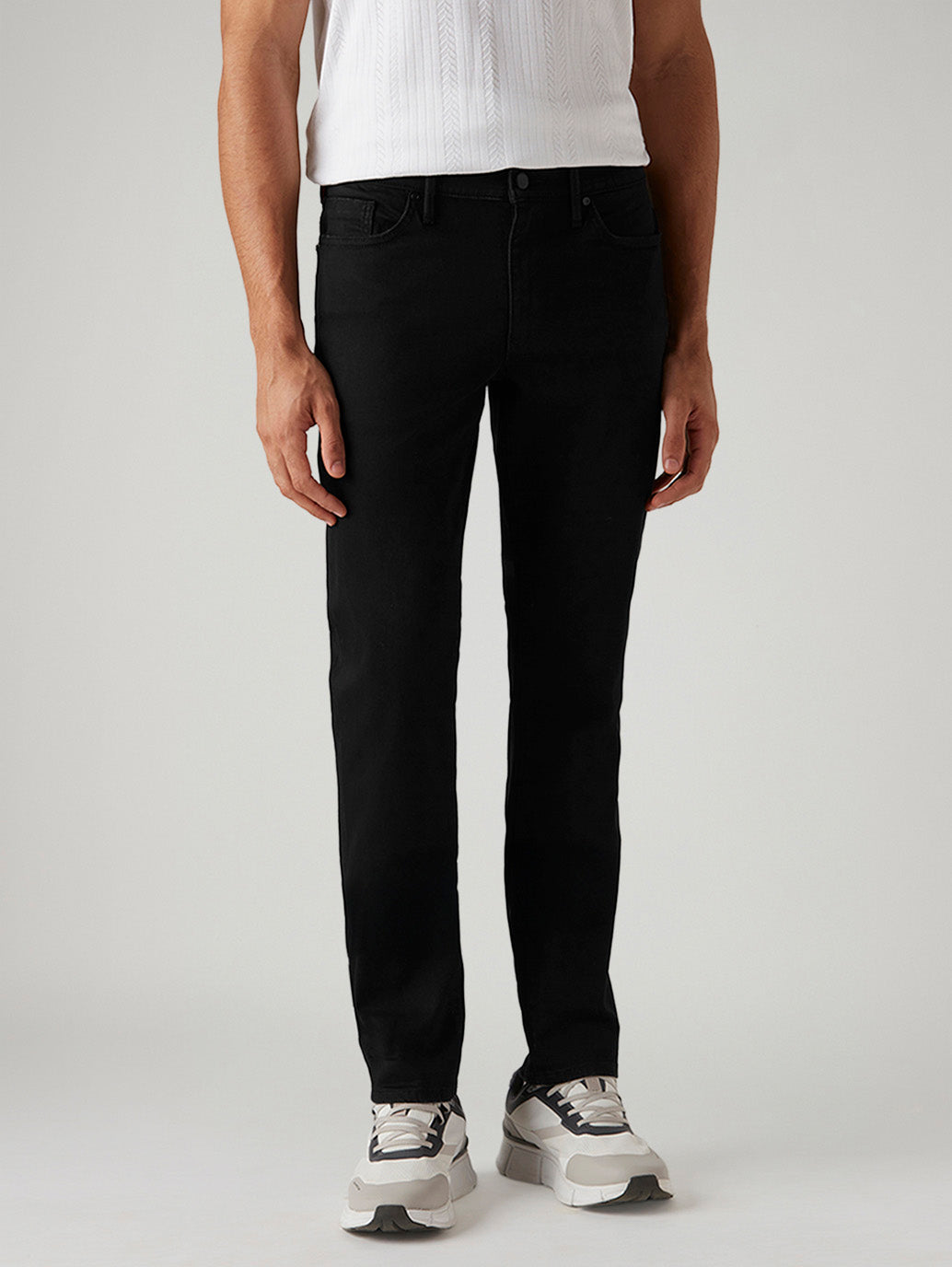 Men's 511 Black Slim Fit Innovation Stretch Jeans - Front View