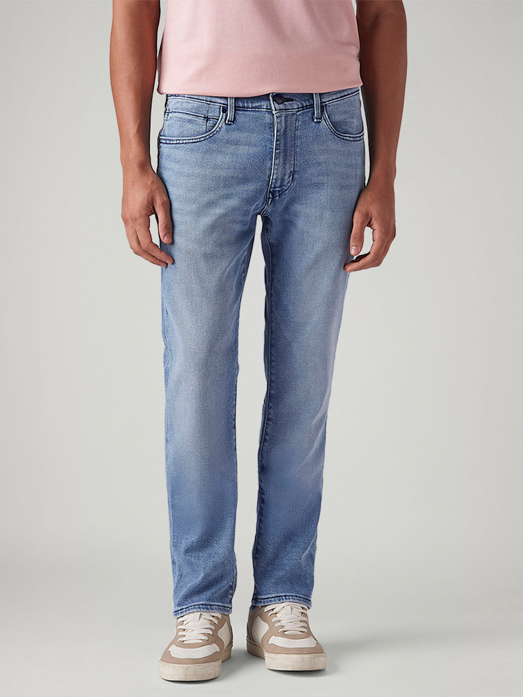 Men's 505 Light Blue Straight Fit Mid Rise Redloop Jeans - Front View