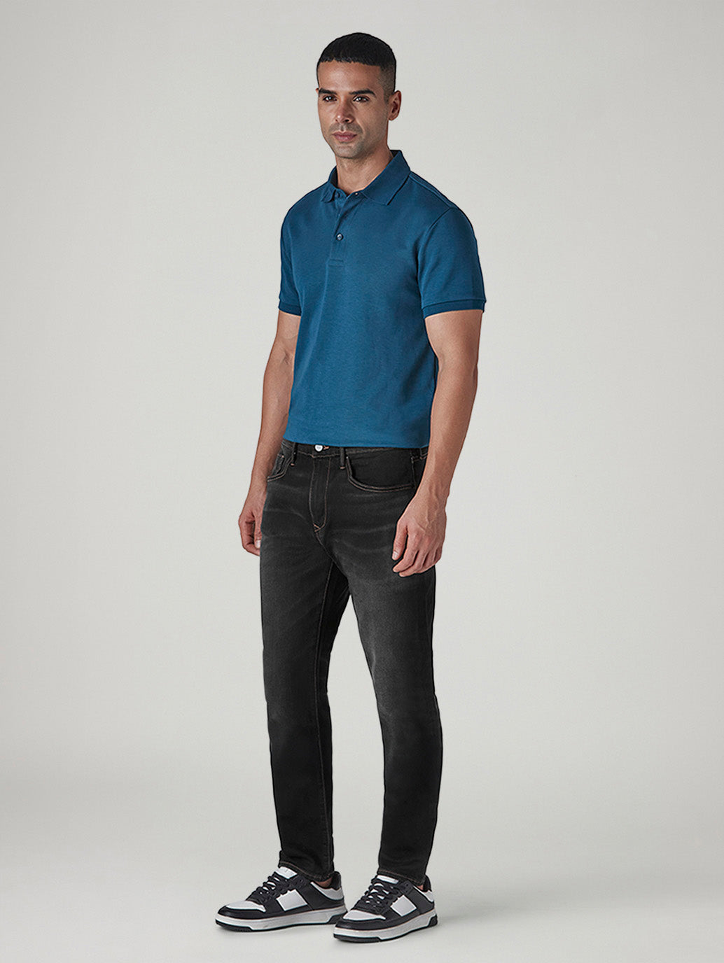 Men's 512 Black Slim Tapered Fit Mid Rise Redloop Jeans - Side View
