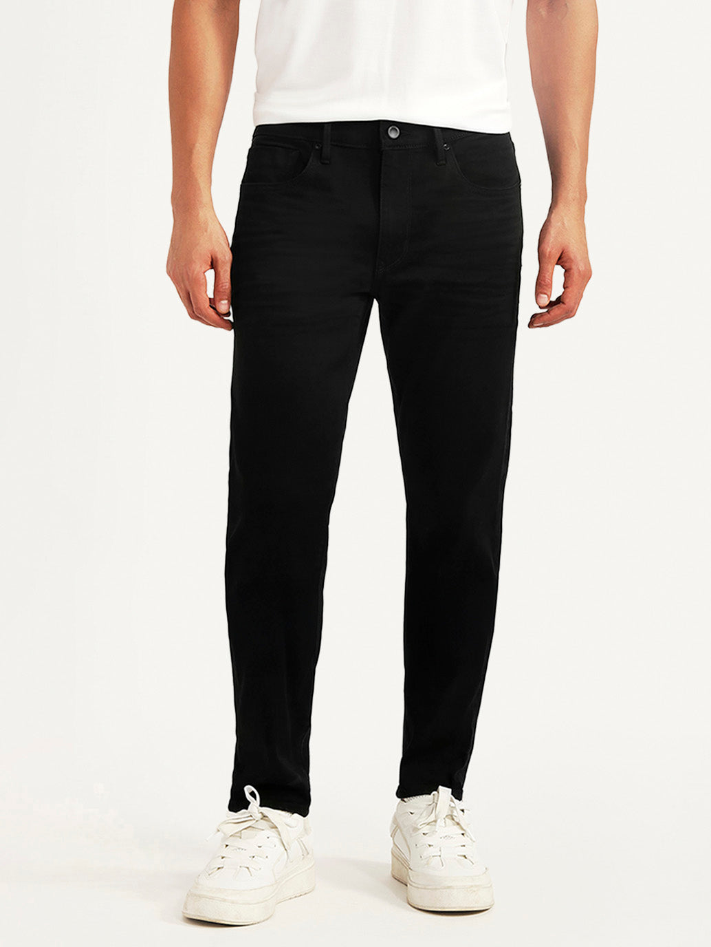Men's Redloop 512 Black Slim Tapered Fit Mid Rise Jeans - Front View