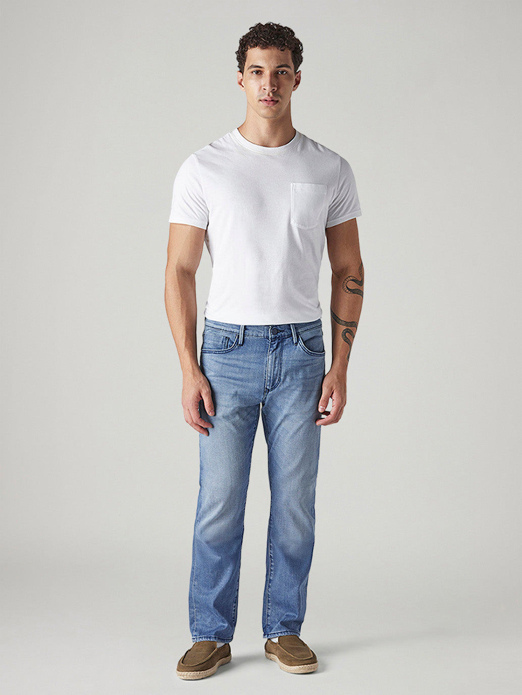 Men's 513 Indigo Slim Straight Fit Mid Rise Jeans - Front View