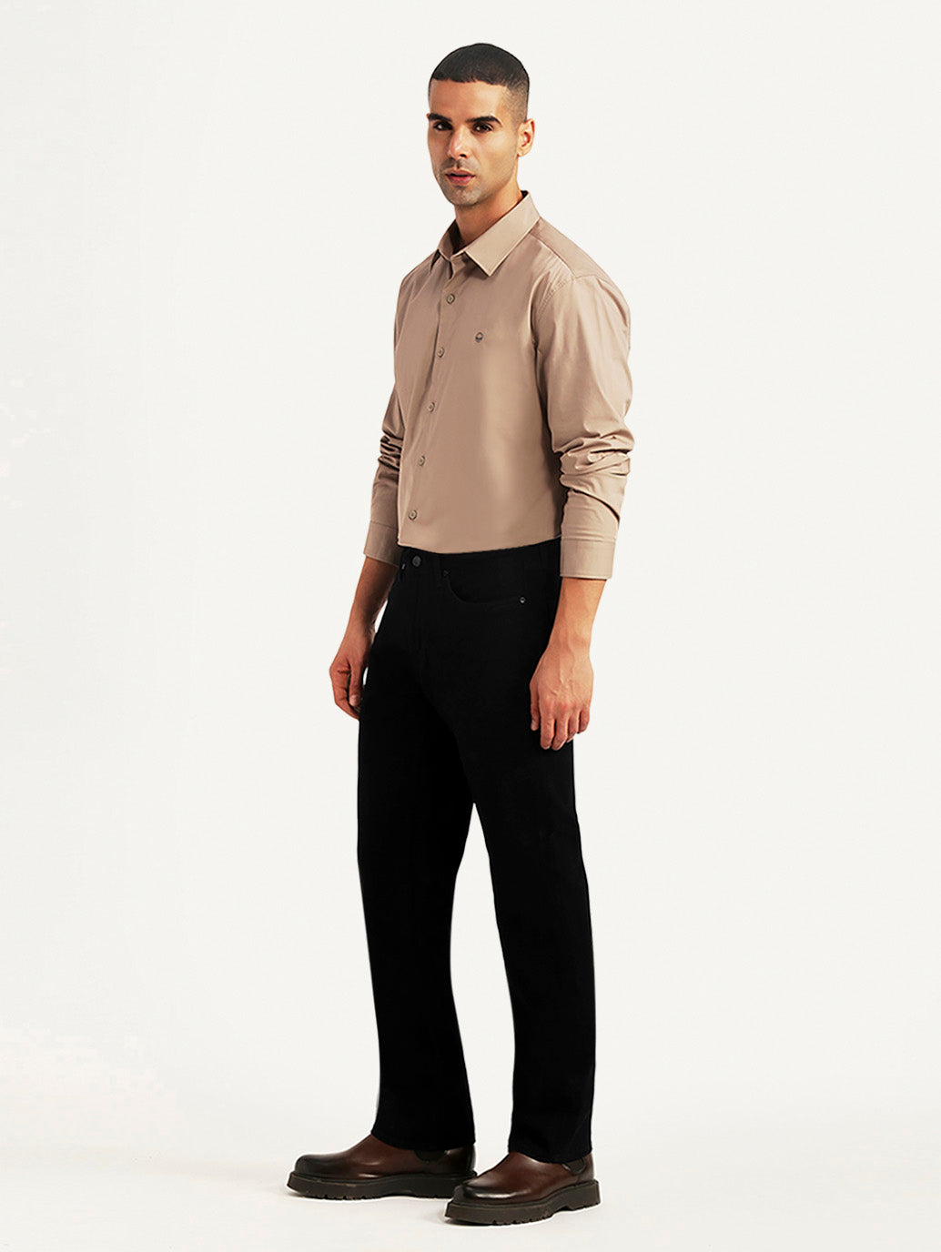 Men's Redloop 541 Black Tapered Fit Mid Rise Jeans - Side View