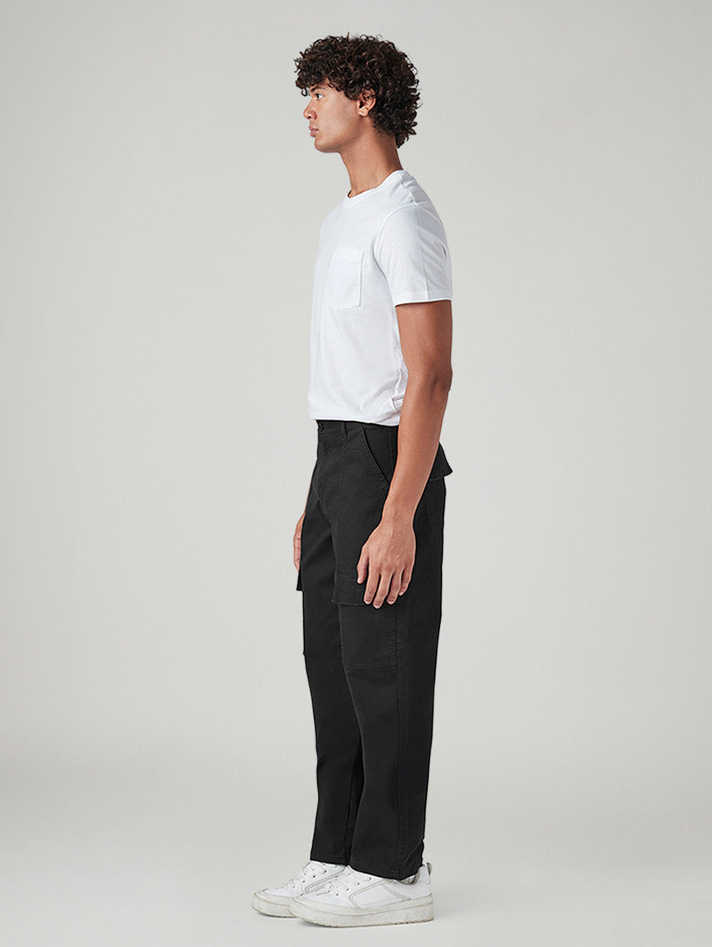 Men's Black Straight Fit Mid Rise Commuter Cargos - dbfb53d8-183e-4a8c-b3da-6c1ba6dbb931 View