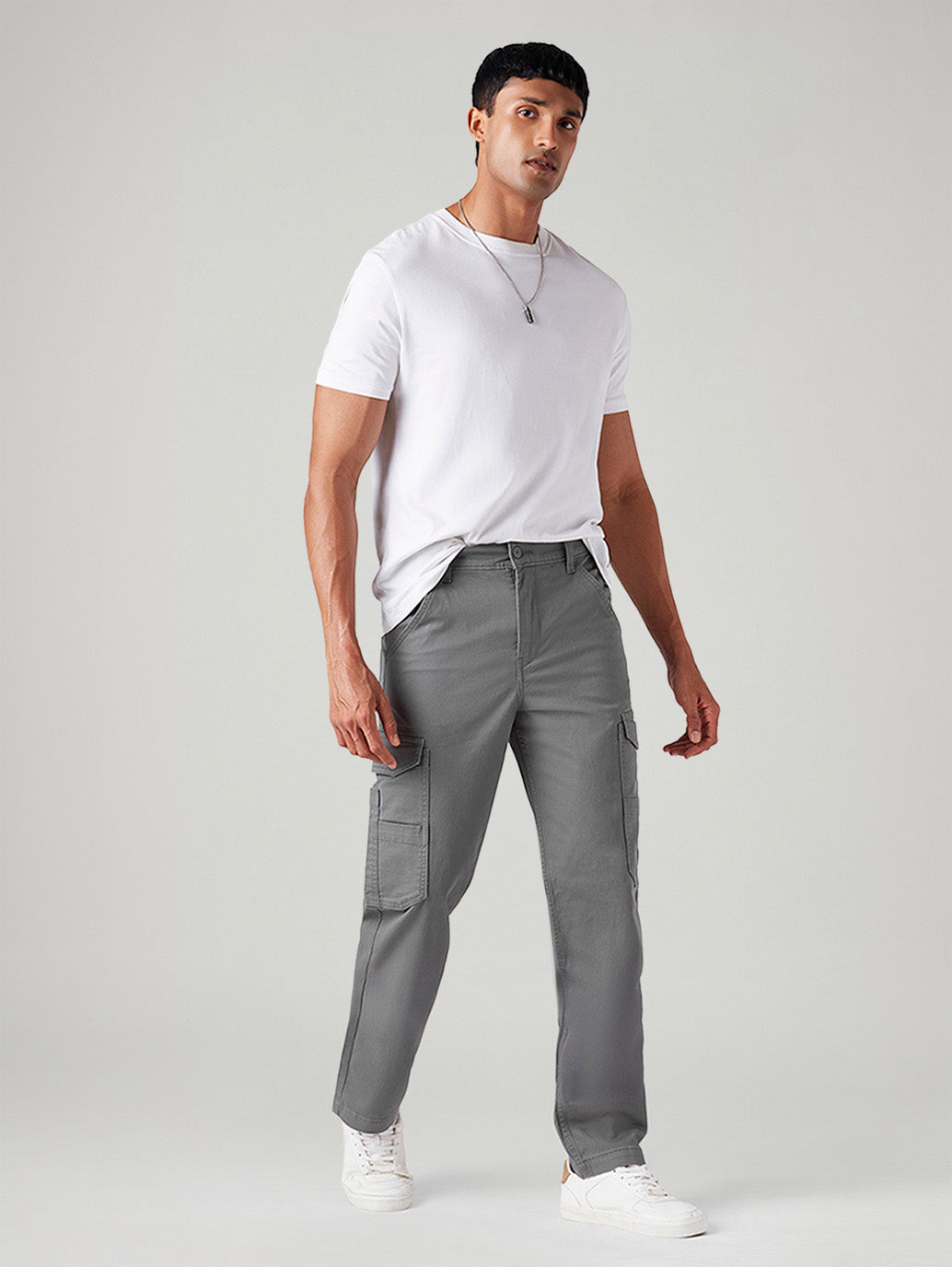 Men's Grey Straight Fit Mid Rise Commuter Cargos