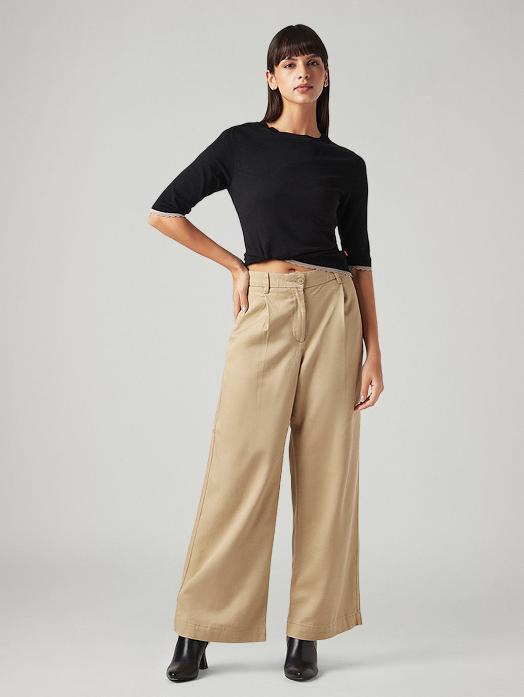 Women's Beige XL Straight Loose Fit Mid Rise Trouser