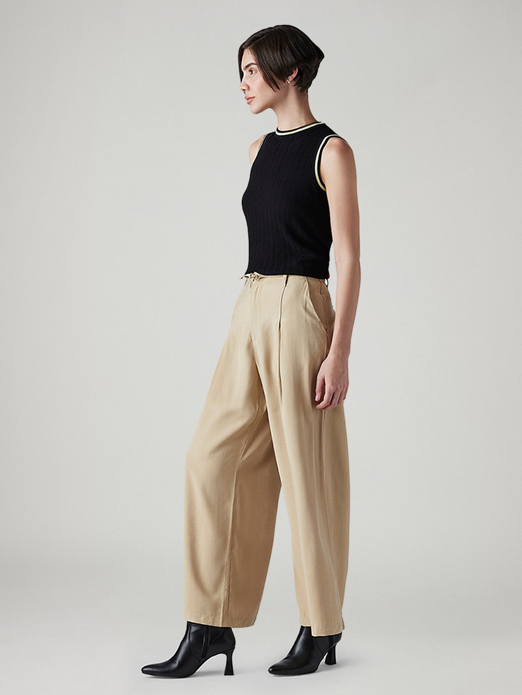 Women's Beige XL Straight Loose Fit Mid Rise Trousers - Side View