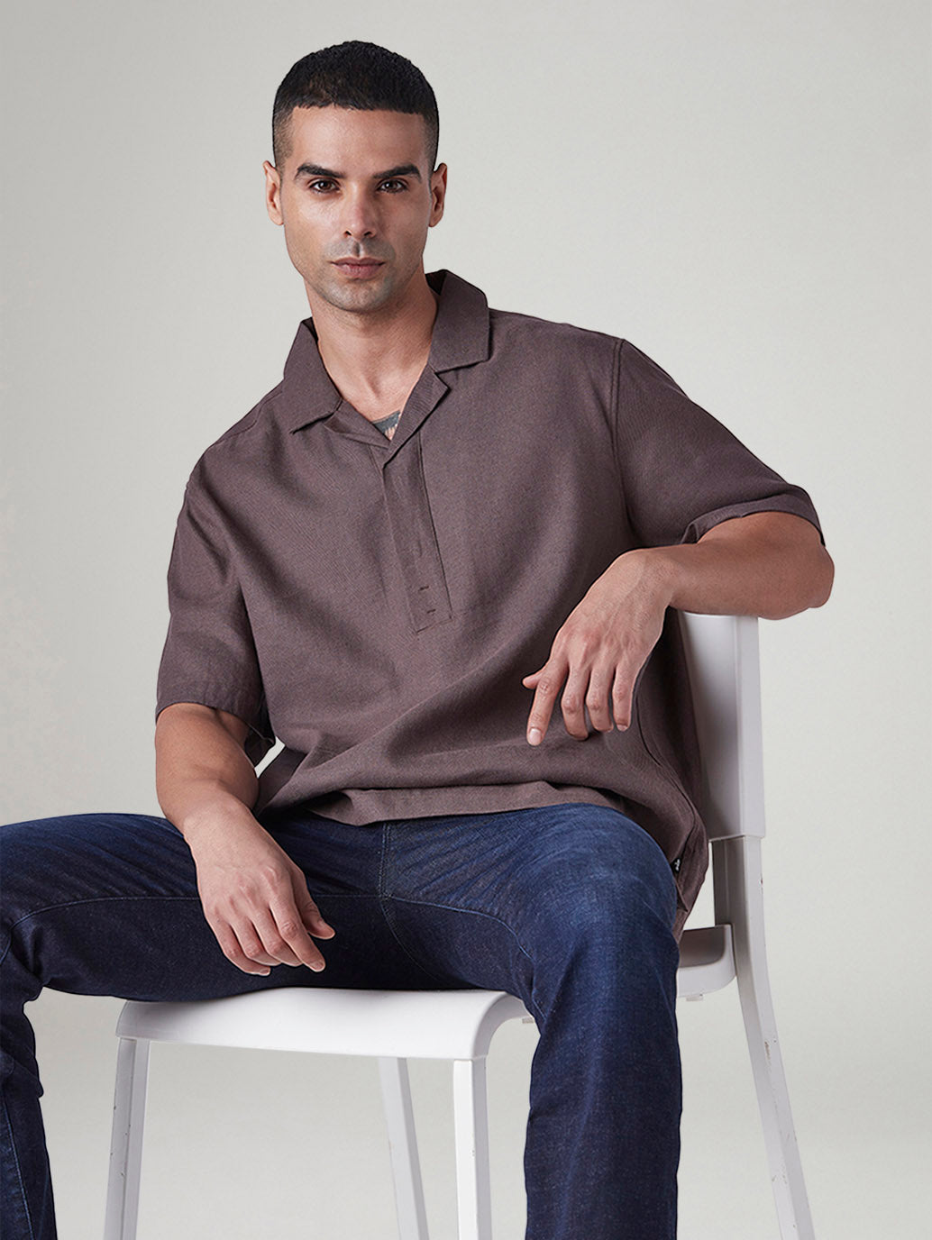 Men's Solid Loose Fit Resort Collar Redloop Shirt