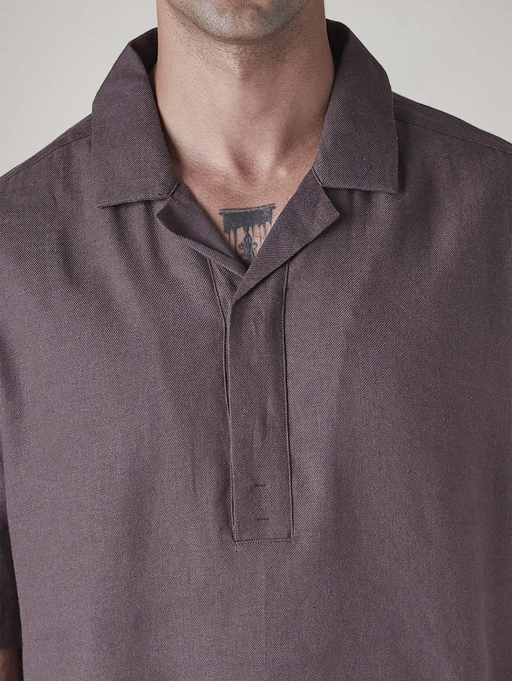 Men's Solid Loose Fit Resort Collar Redloop Shirt - Detail View