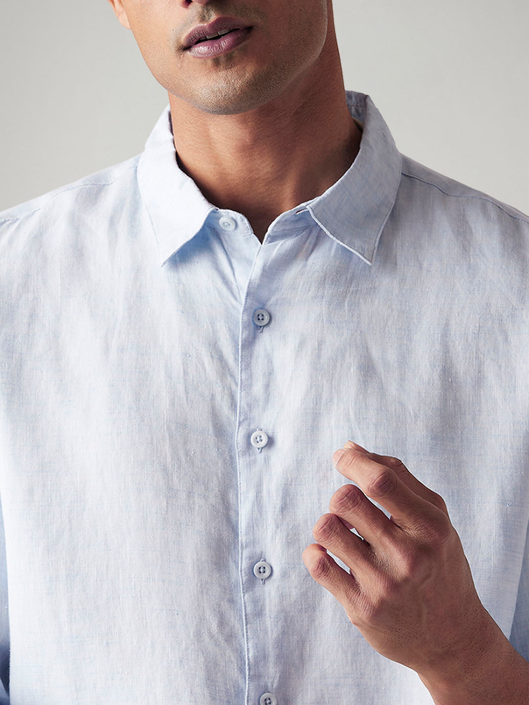 Men's Solid Slim Fit Linen Shirt - Detail View
