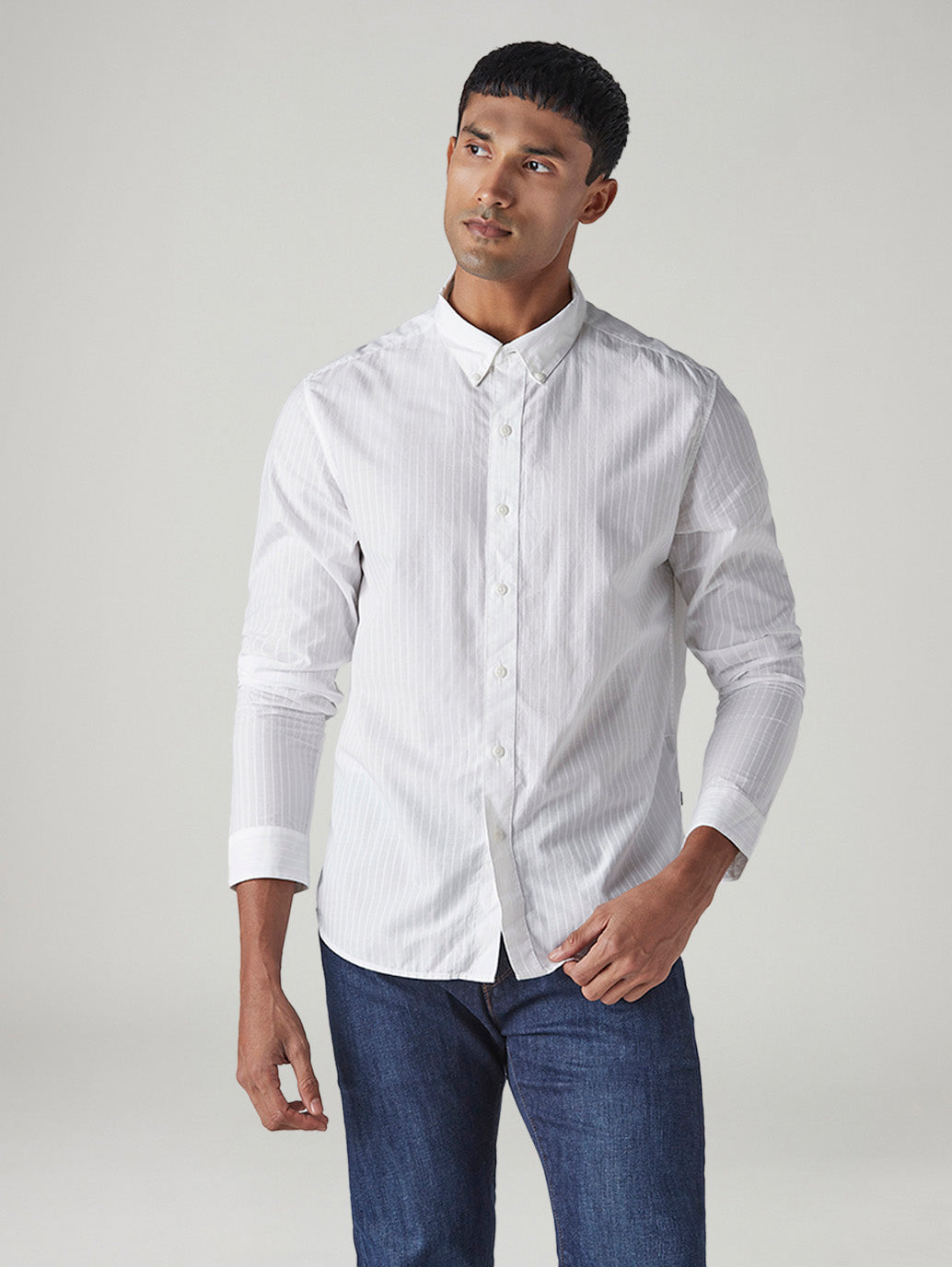 Men's Striped Slim Fit Dobby Redloop Shirt - Front View