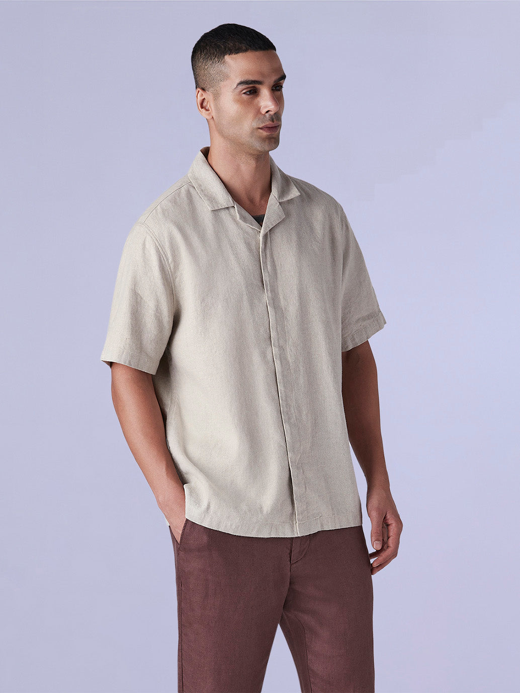 Men's Solid Loose Fit Resort Collar Redloop Shirt