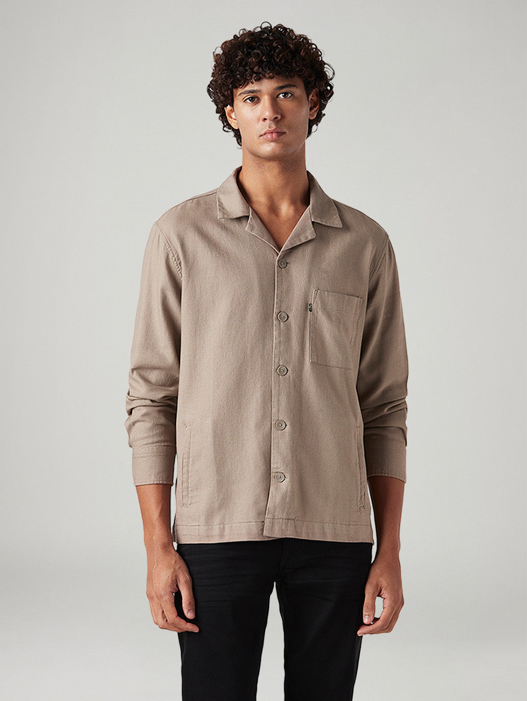 Men's Solid Relaxed Fit Linen Shirt - Front View