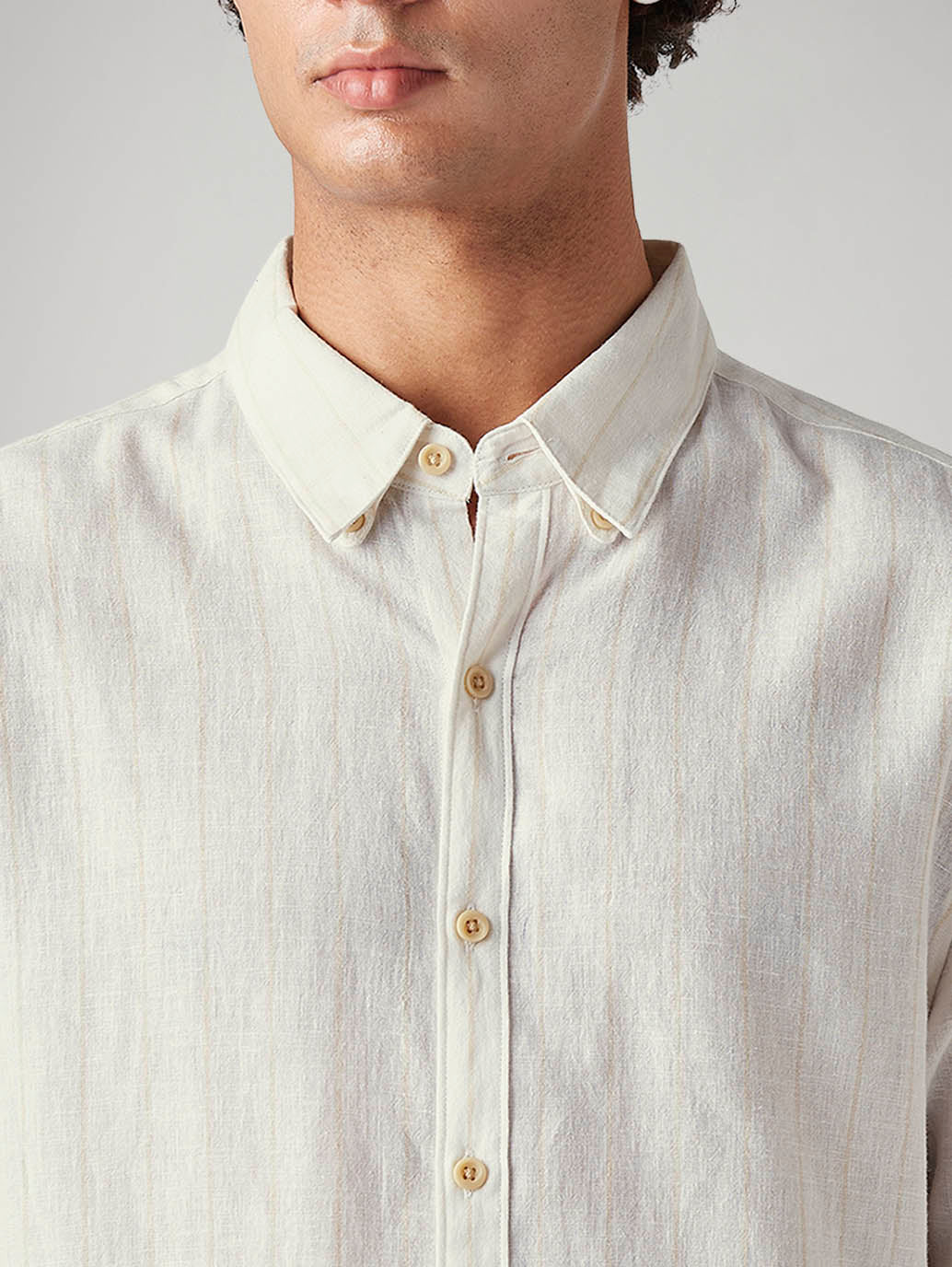 Men's Solid Slim Fit Linen Shirt - Detail View