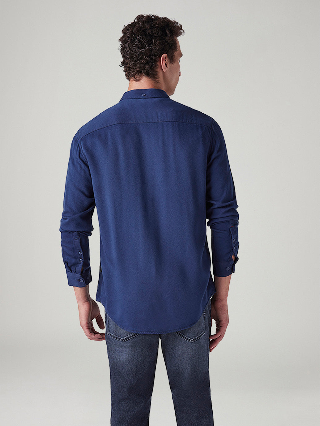 Men's Solid Slim Fit Shirt - Back View