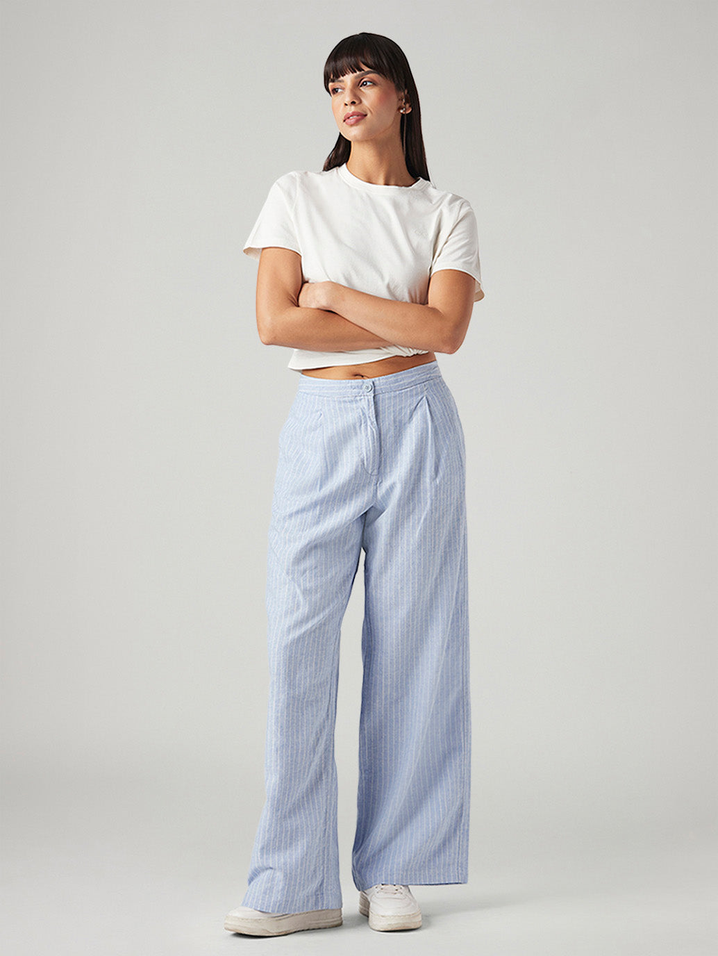 Women's Light Blue Straight Fit Mid Rise Pleated Trousers