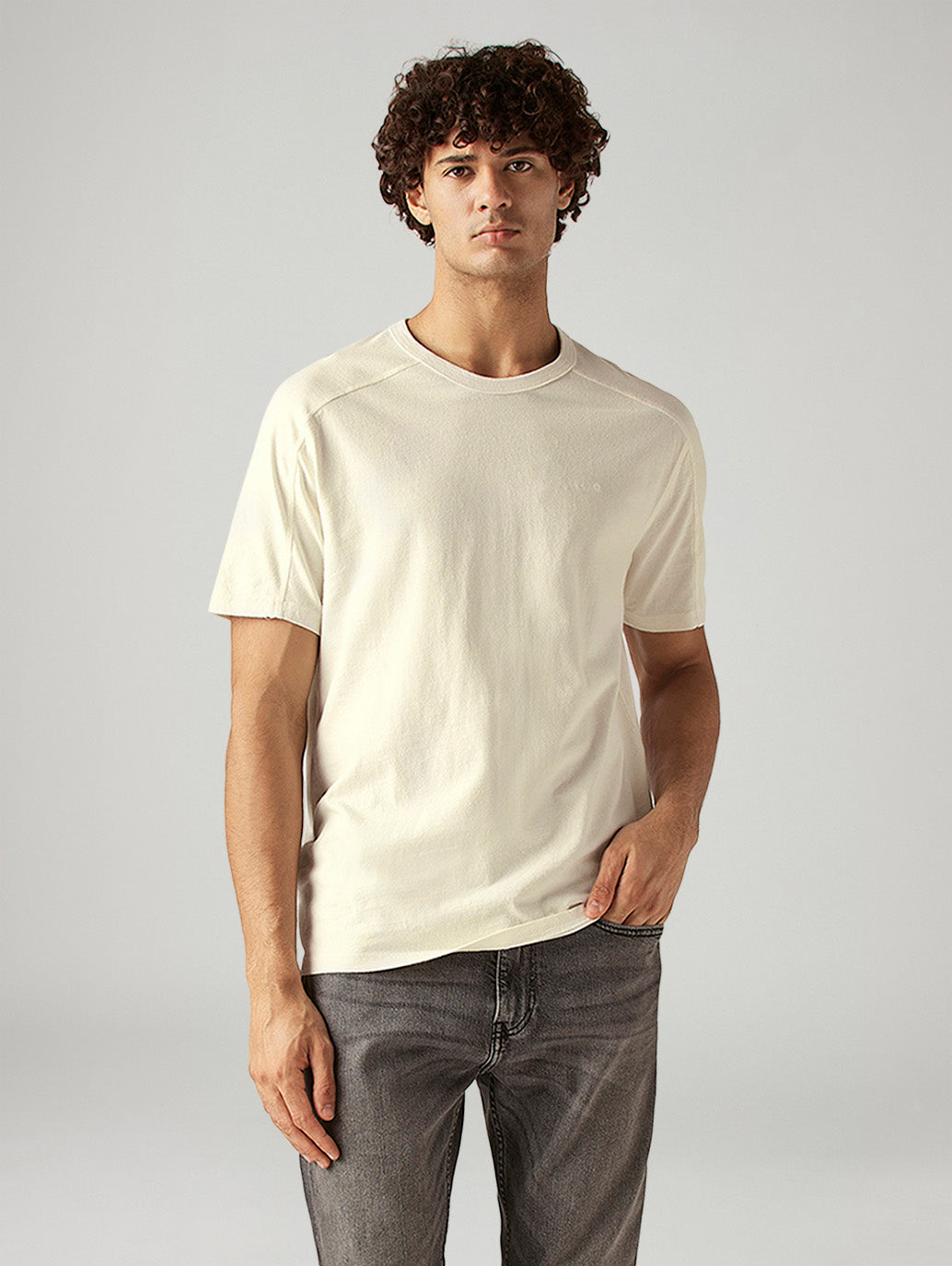 Men's Solid Regular Fit T-Shirt