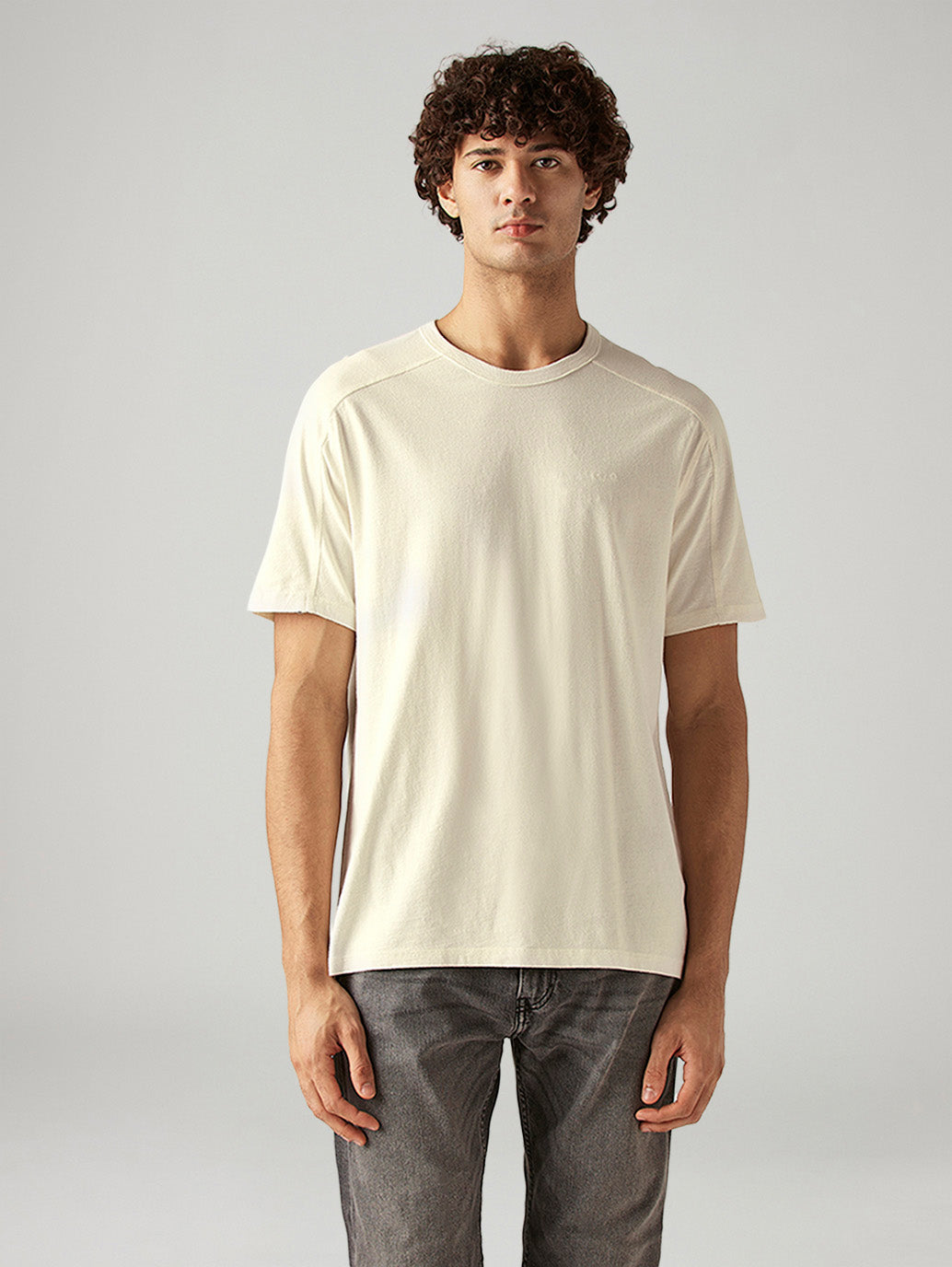 Men's Solid Regular Fit T-Shirt - Front View