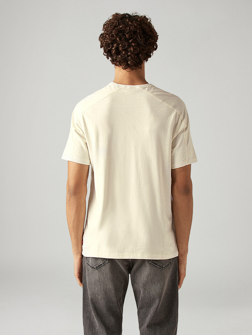 Men's Solid Regular Fit T-Shirt - Back View