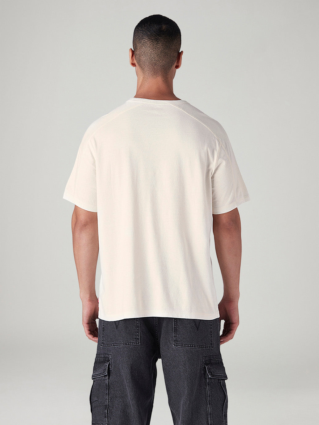 Men's Solid Regular Fit Jersey T-Shirt - Back View