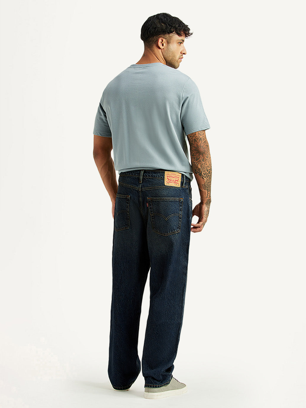 Men's Tinted 578 Dark Blue Baggy Fit Mid Rise Jeans - Back View