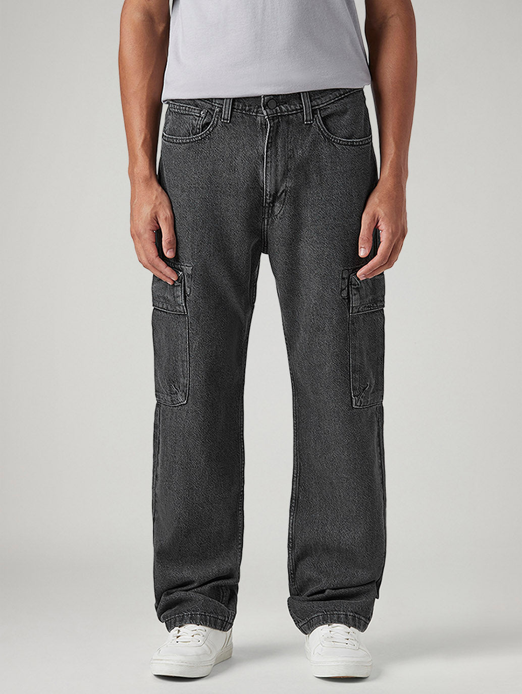 Men's 565 Charcoal Grey Loose Fit Mid Rise Cargos - Front View