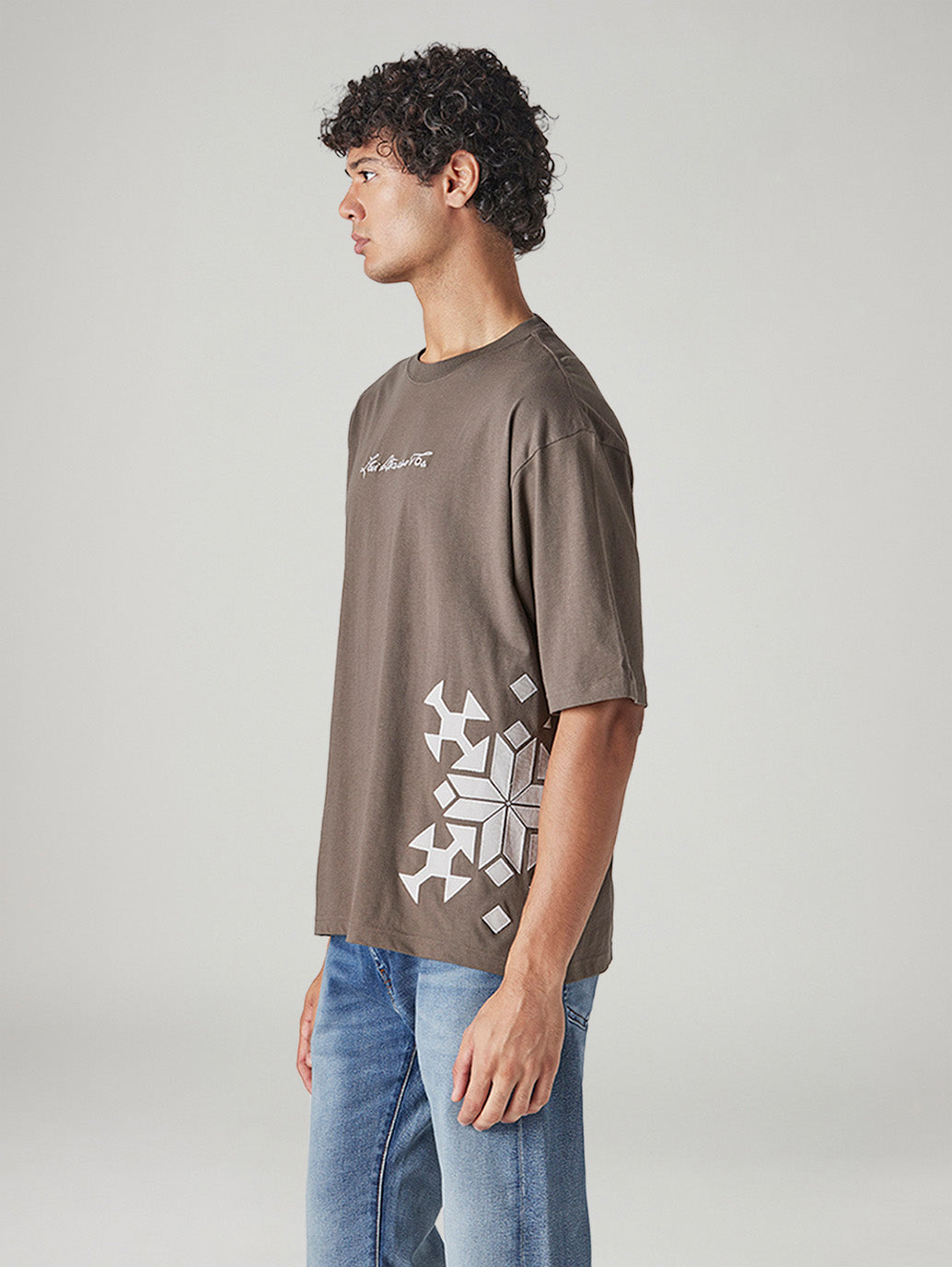 Men's Embroidered Loose Fit Jersey T-Shirt - Side View